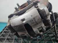 Zacisk przód prawy HYUNDAI i20 II 14-20 1.2 16V G4LA