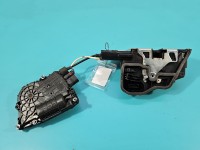 Zamek przód lewy 7185689 BMW F01 EUROPA Producent części: BMW, Z dociągiem , zamek 7pin, dociąg 2pin uszkodzone mocowanie...