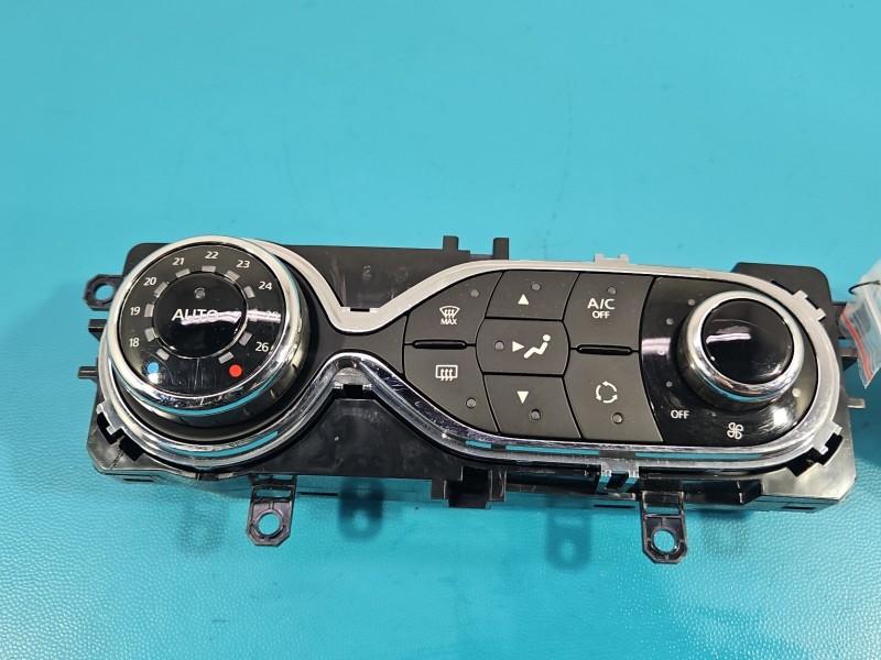 Konsola panel nawiewu Renault Captur I 275100037R