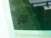 Szyba drzwi tył prawa JAGUAR XF I 07-15