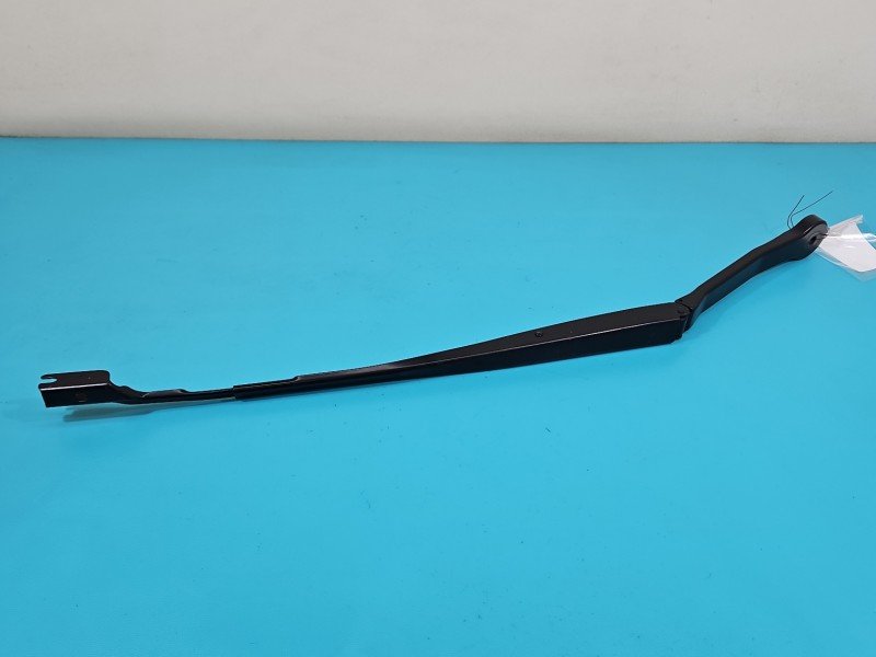 Ramie wycieraczki prawe BMW X3 G01 7399010-06 Ramie wycieraczki prawe BMW X3 G01 7399010-06