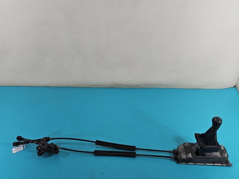 DŹWIGNIA LEWAREK WYBIERAK LINKI Vw Polo V 6R 09- 1.4 16V (Cggb)