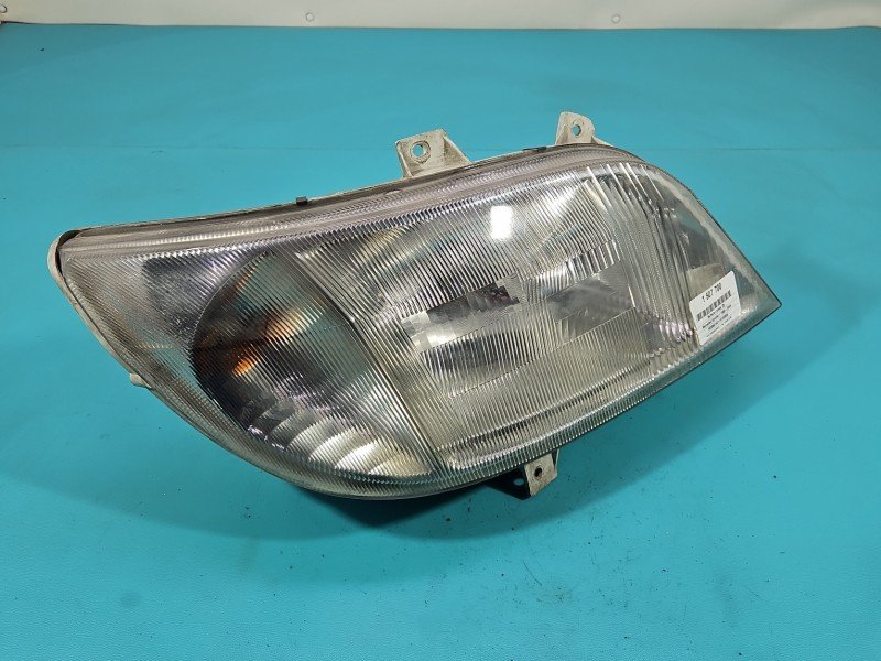 Reflektor prawy lampa przód Mercedes Sprinter I 903 EUROPA