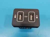 Gniazdo USB Mercedes W222 A2138207701
