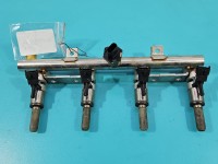 Wtryskiwacz Peugeot 3008 II 9818760580, 0261500432, 9812191080 1.6 T hybrid4