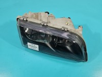 Reflektor prawy lampa przód Volvo V40 S40 I EUROPA