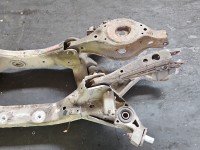 Tylna belka oś tył Infiniti FX I 3.5 V6 Tylna belka oś tył Infiniti FX I 3.5 V6