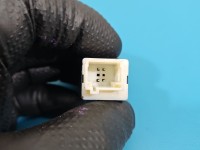 Przełącznik przód - lewa, Europejska, lewy przód grzania fotela Peugeot 508 II 18- 9812779677