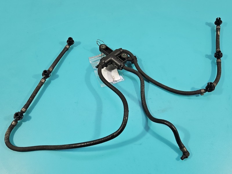 RURKI Przewód paliwowy Mercedes ML W164 Przelewowy 3.0 CDI V6 A6420780341