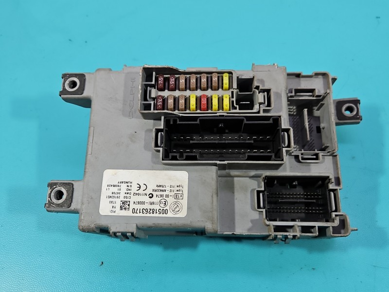 Skrzynka bezpieczników Fiat Grande Punto 518263170, 28163451