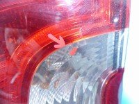 Lampa tył lewa Porysowana, pęknięcie 10-13 SEDAN VOLVO S60 II 10- sedan