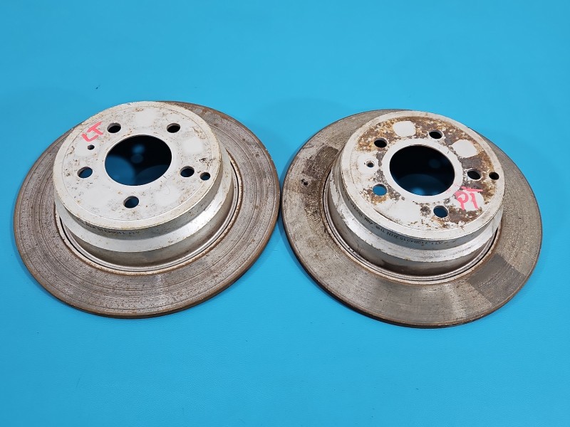 Tarcze hamulcowe tył klocki Volvo V70 I 2.0 10V