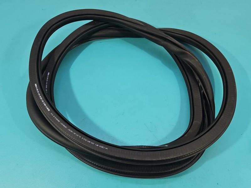 Uszczelka drzwi przód prawa Vw Up