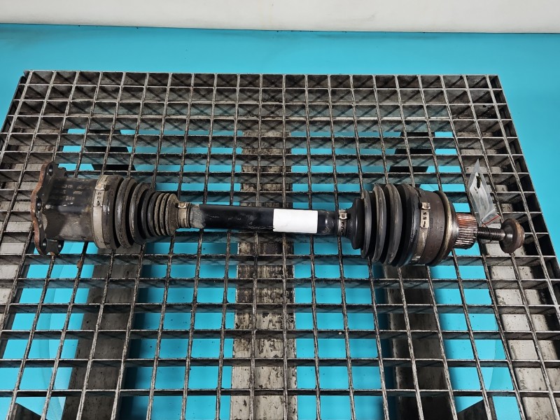 Półoś przód lewa AUDI Q7 II 4M 3.0 TFSI CRE automat