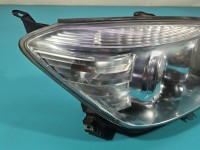 Reflektor prawy lampa przód Toyota Rav4 III 05- EUROPA