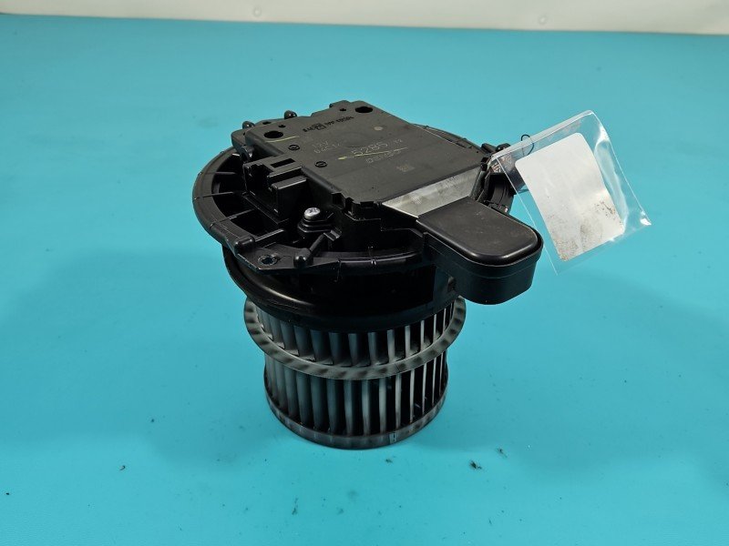 Dmuchawa nawiewu wentylator Toyota Corolla E21 19- EUROPA