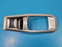 Przełącznik hamulca ręcznego Peugeot 3008 II 9810593577