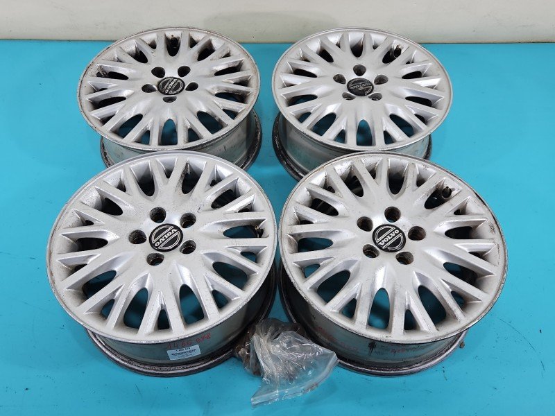 Felga aluminiowa 16" komplet alufelgi felgi Volvo V50 S40 II Felga aluminiowa 16" komplet alufelgi felgi Volvo V50 S40 II