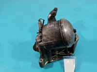 Podstawa filtra oleju obudowa Audi A8 D2 077115561F 3.7 V8