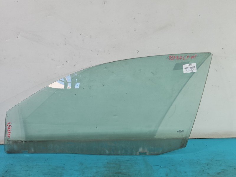 Szyba drzwi przód lewa Seat Ibiza III 6L HB