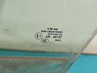 Szyba drzwi przód lewa Skoda Rapid HB