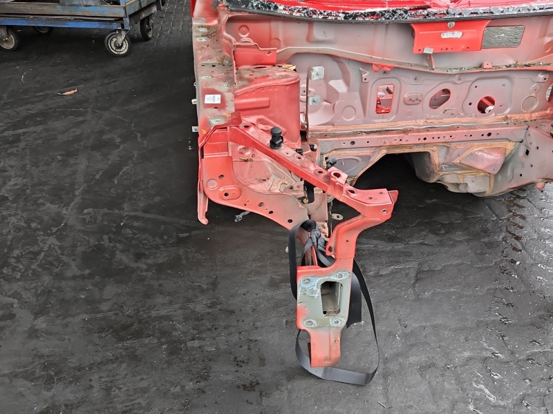 Podłużnica prawa fartuch Renault Kadjar