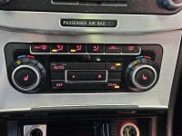 Konsola panel nawiewu Vw Passat CC 5K0907044A