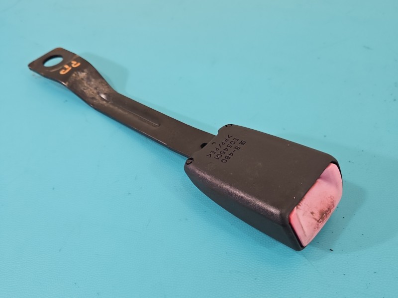 Pas bezpieczeństwa przód prawy pasażera Suzuki Swift Mk6