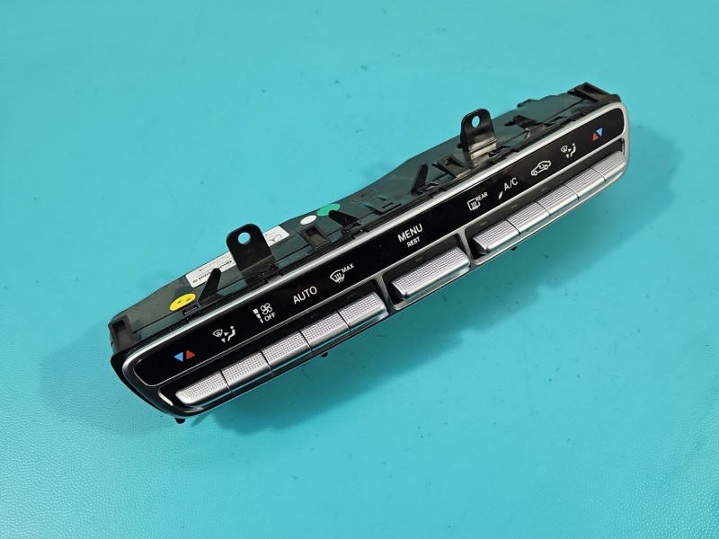 Konsola panel nawiewu Mercedes W213 A2139054907