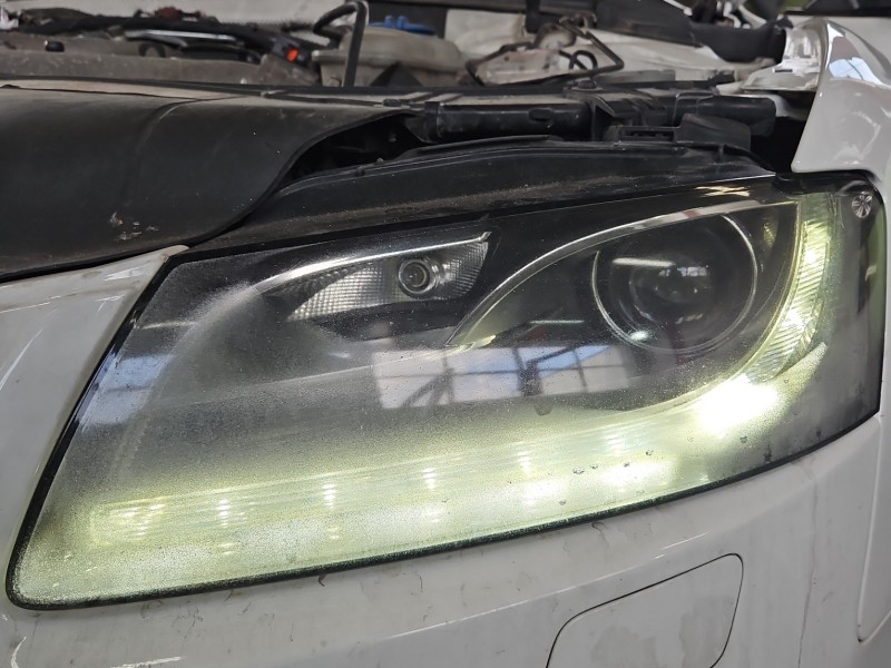 Reflektor lewy lampa przód Audi A5 8T EUROPA 8T0941003AK