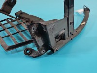 WZMOCNIENIE CZOŁOWE Pas przedni Audi A8 D3 4E0821137E