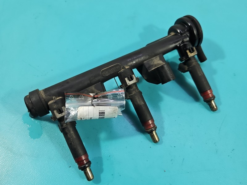 Wtryskiwacz Vw Polo IV 9N 03D906031C, 030133319C 1.2 6v