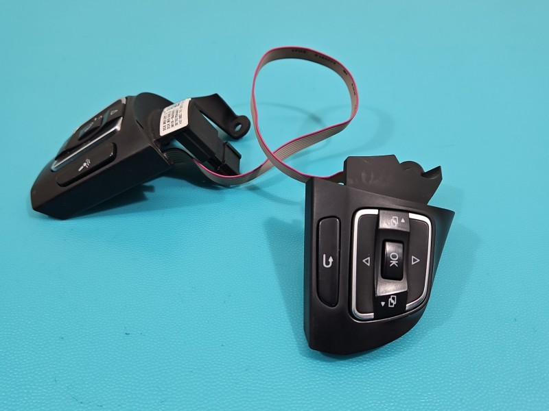 Przełącznik multifunkcja kierownicy Vw Passat B7 3C8959537D, 3C8959538G