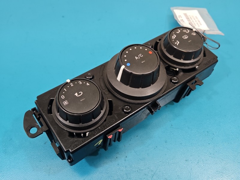 Konsola panel nawiewu Mercedes Citan W415 12- 275103428R