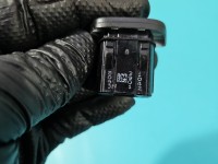 Przełącznik grzania foteli Opel Insignia B