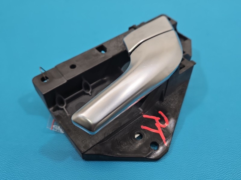 Klamka wewnętrzna tył prawa Land rover range Evoque I 11-18 BJ32-22600-AB