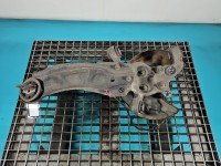 Piasta koła tył lewa zwrotnica łożysko Infiniti Q30 1.6 T