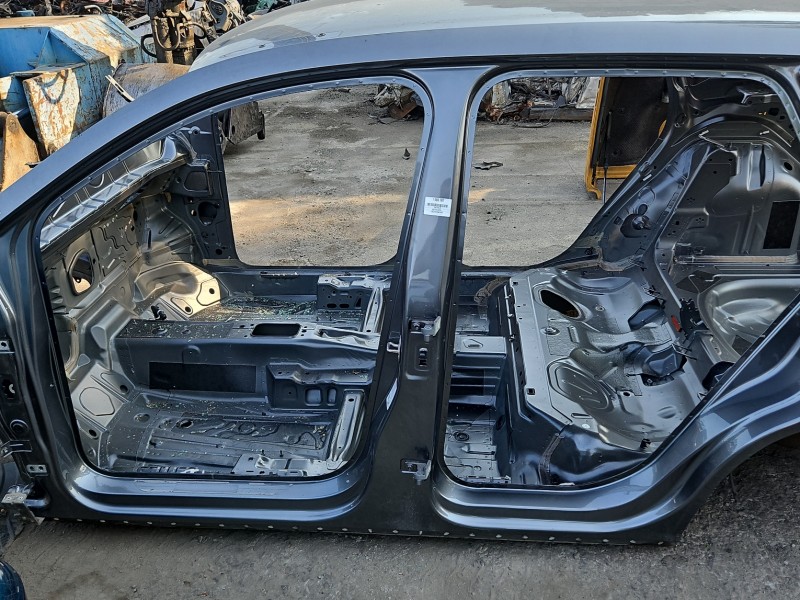 Próg lewy SŁUPEK ŚRODKOWY B Seat Ateca HB 5d LF7C