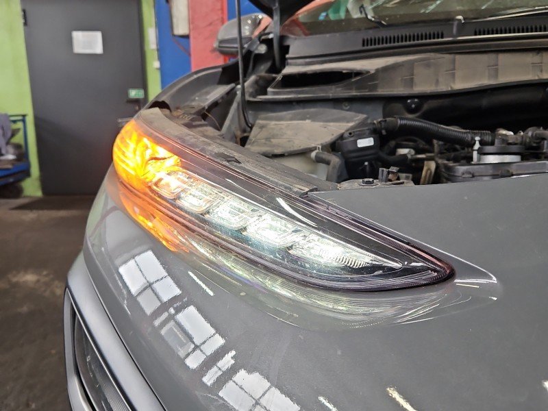 Światło jazdy dziennej prawe Hyundai Kona I 92208-J9000