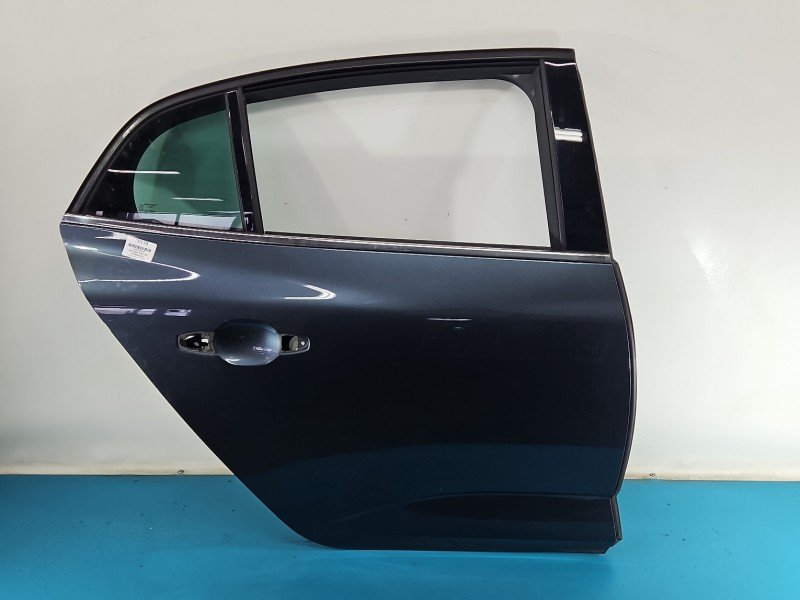 Drzwi tył prawe Renault Megane IV sedan 4d grafitowy TEKPN