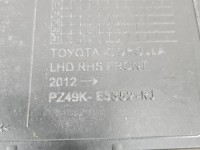 Dywaniki komplet Toyota Corolla E16 E18 13-
