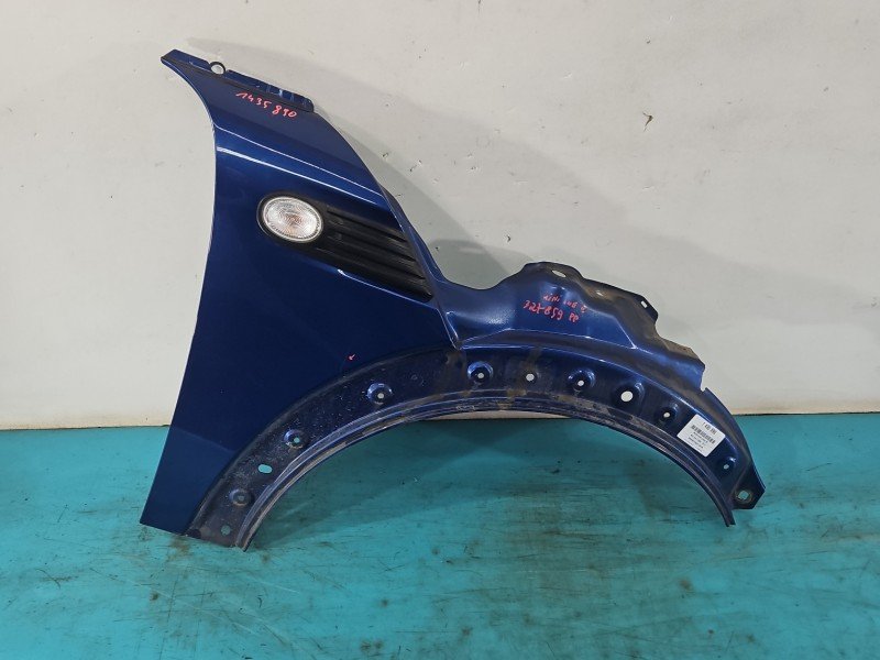 Błotnik przód prawy Mini Cooper One II R56 06- granatowy LIGHTNING BLUE METALLIC (A63)