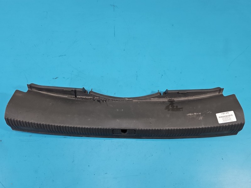 Osłona ZAŚLEPKA PLASTIK Audi A4 B9 8W5863471