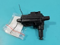 Siłownik klapki wlewu paliwa Audi A4 B9 8V0862159A