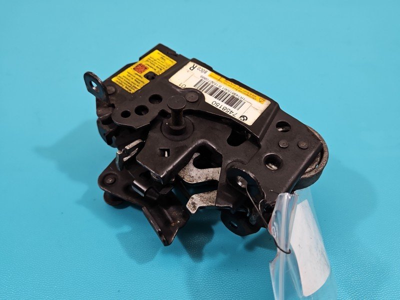 Zamek maski 7458150 Bmw f10 f11 Zamek maski 7458150 Bmw f10 f11