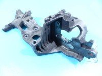 Podstawa Skoda Octavia III Europejska, ŁAPA ALTERNATORA 1.6 tdi 04L903143D