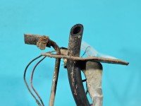 pompka Pompa paliwa Opel Monterey 3.2 24V Producent części: OPEL, 2PIN Przerabiane przewody, pokrzywiona górna pokrywa ZAMIENNIK