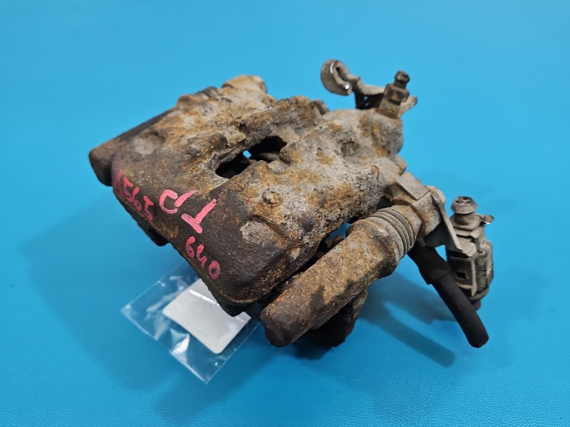 Zacisk tył prawy Ford Galaxy Mk1 HB 1.9 tdi