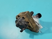 Pompka obiegu wody pompa Opel Astra V K 1.5 cdti (LXD) 39215986