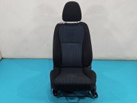 Fotel lewy przód kierowcy Toyota Yaris III EU 5d